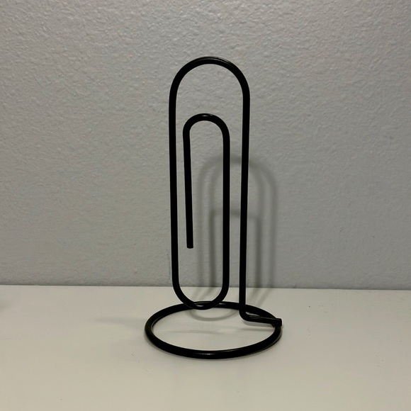 Jumbo metal paper clip holders - Picture 1 of 4